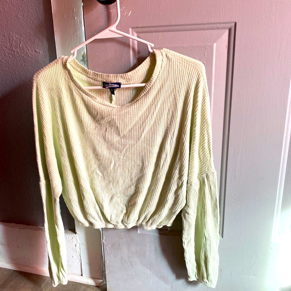 Crop top
